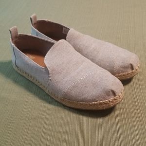 TOMS